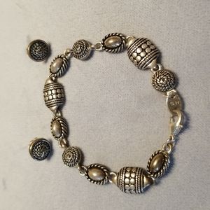 Bracelet and earrings set